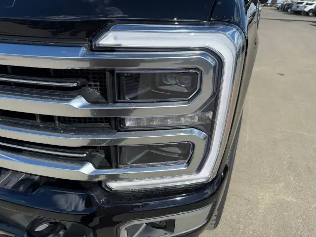 2026 Ford F-350 Platinum - Photo 11