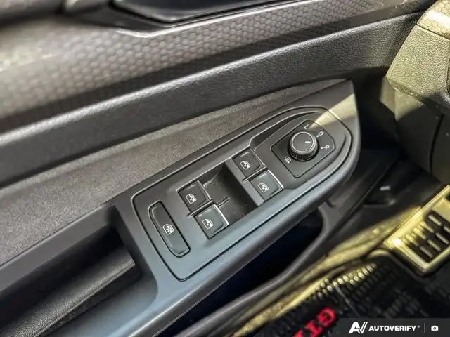 2023 Volkswagen Golf GTI 40th Anniversary | VW CERTIFIED | DSG - Photo 23