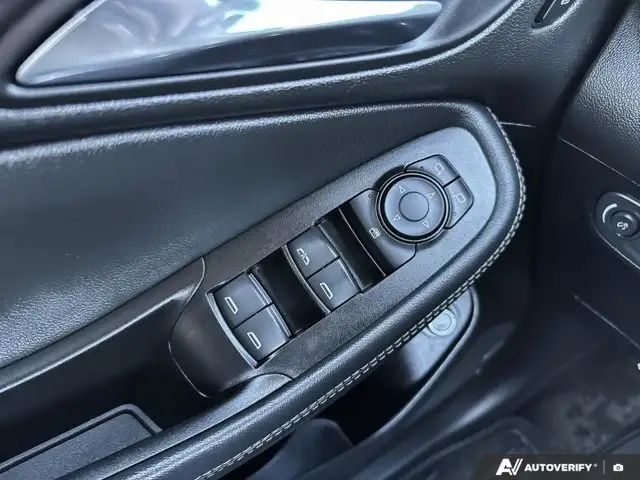 2024 Buick Encore GX Avenir | LEATHER SEATS | PANO-ROOF - Photo 23