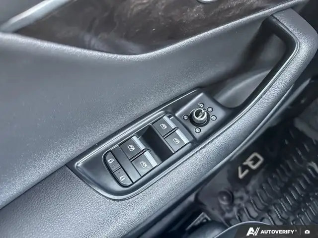 2022 Audi Q7 Komfort | S LINE | HEATED SEATS & STEERING - Photo 23