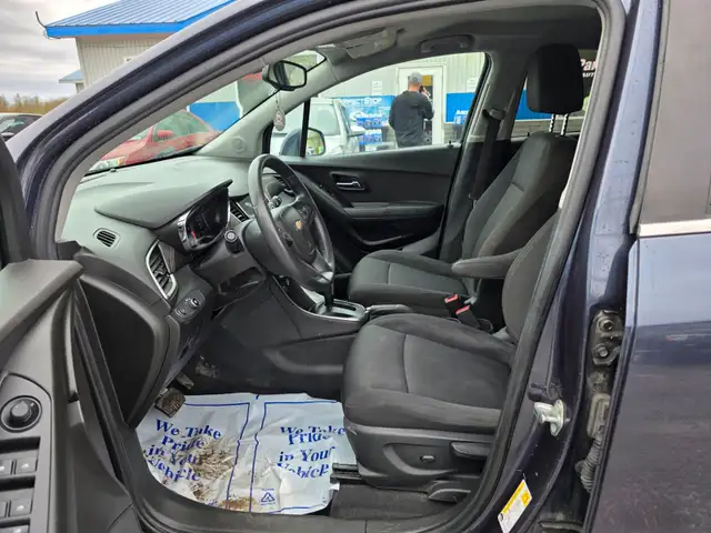 2018 Chevrolet Trax LT - Photo 11
