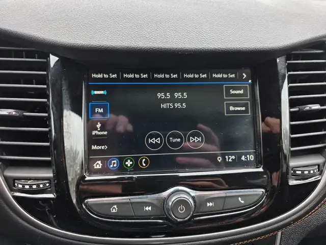 2018 Chevrolet Trax LT - Photo 15
