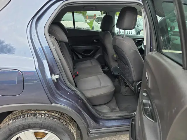 2018 Chevrolet Trax LT - Photo 24
