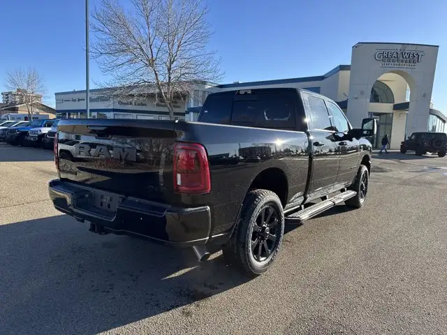 2026 Ram 3500 Laramie - Photo 7