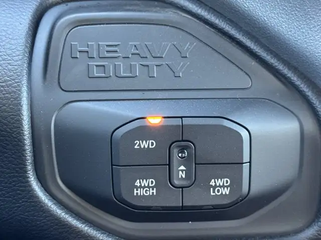 2026 Ram 3500 Laramie - Photo 32