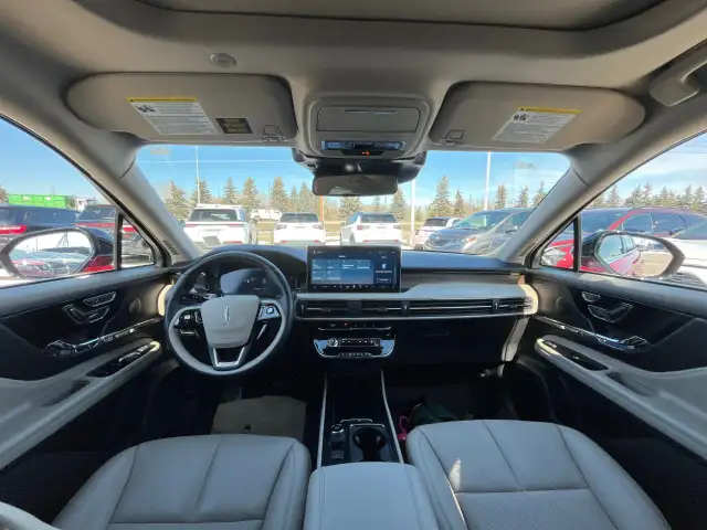 2025 Lincoln Corsair - Photo 25