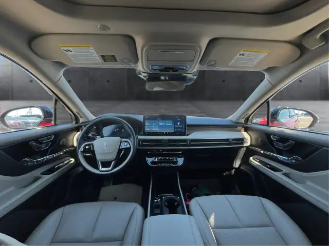 2025 Lincoln Corsair - Photo 26