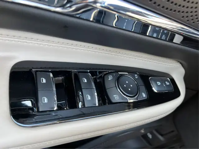 2025 Lincoln Corsair - Photo 33