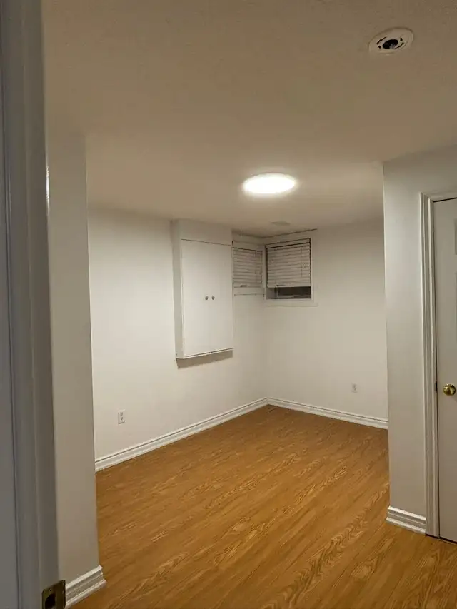Walkout basement  Brampton - Photo 5