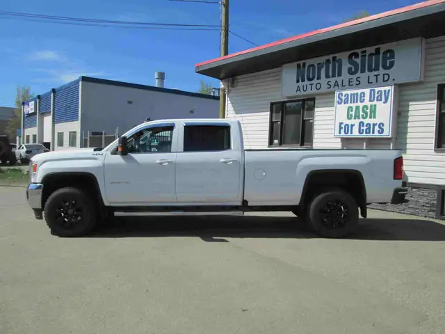 2016 GMC 1 Ton SLE - Photo 5