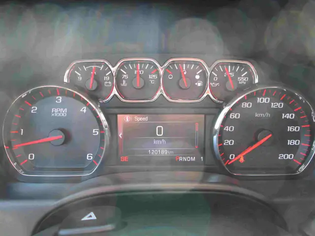 2016 GMC 1 Ton SLE - Photo 10