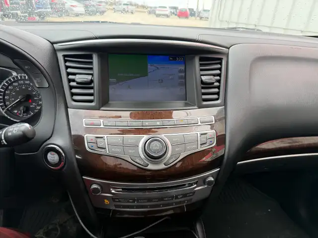 2018 Infiniti QX60 AWD - Photo 17
