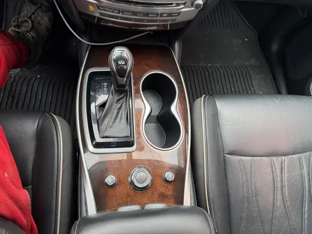 2018 Infiniti QX60 AWD - Photo 18