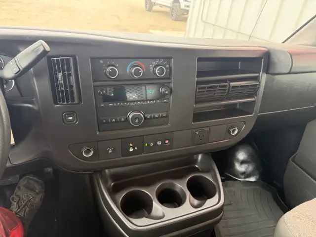 2020 Chevrolet Express 2500 Cargo - Photo 12