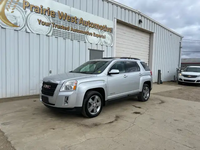 2013 GMC Terrain AWD SLT | No Reported Accidents | Command Start - Photo 8