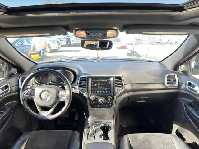 2018 Jeep Grand Cherokee Laredo 4WD | Heated seats | Command sta - Photo 24