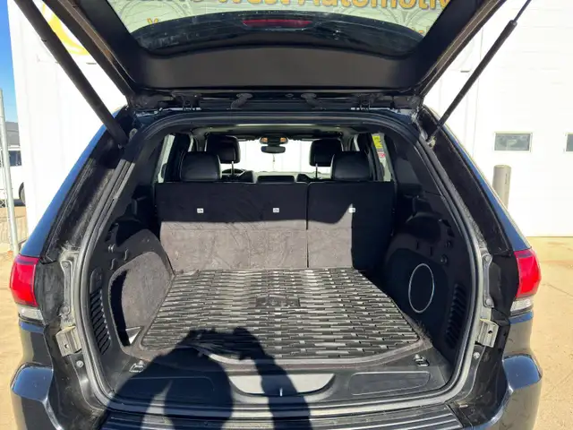 2018 Jeep Grand Cherokee Laredo 4WD | Heated seats | Command sta - Photo 32