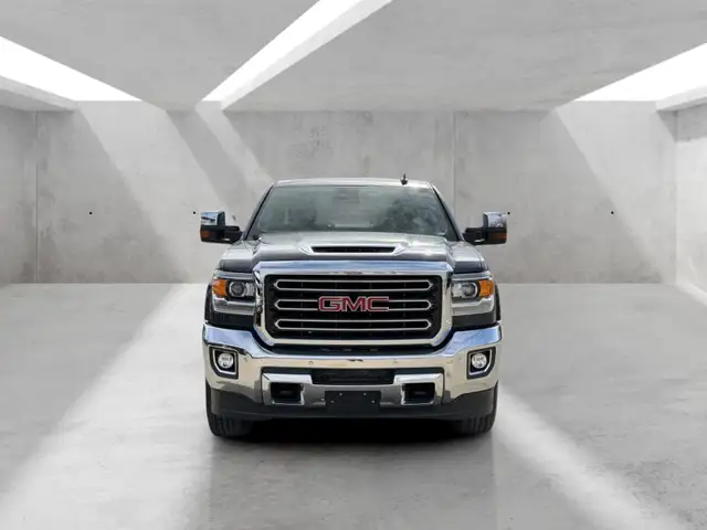 GMC Sierra 2500 SLT 2018 - Photo 2