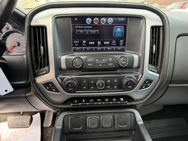 GMC Sierra 2500 SLT 2018 - Photo 17