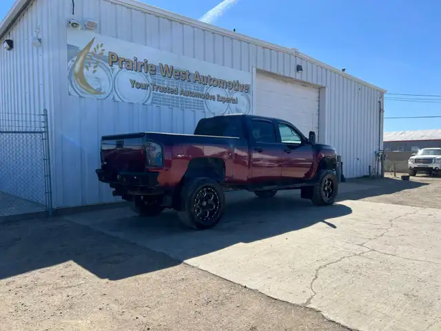 2009 Chevrolet Silverado 2500HD WT Crew Cab 6.6L V8 Diesel | Com - Photo 5
