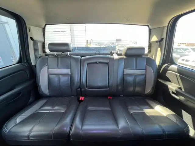 2009 Chevrolet Silverado 2500HD WT Crew Cab 6.6L V8 Diesel | Com - Photo 28