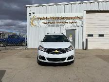 2016 Chevrolet Traverse AWD LT | Command Start | Heated Seats - Photo 2