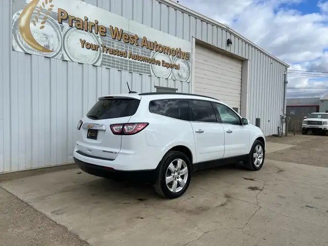 2016 Chevrolet Traverse AWD LT | Command Start | Heated Seats - Photo 5