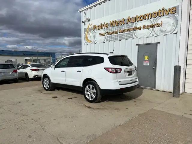 2016 Chevrolet Traverse AWD LT | Command Start | Heated Seats - Photo 7