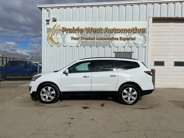 2016 Chevrolet Traverse AWD LT | Command Start | Heated Seats - Photo 8