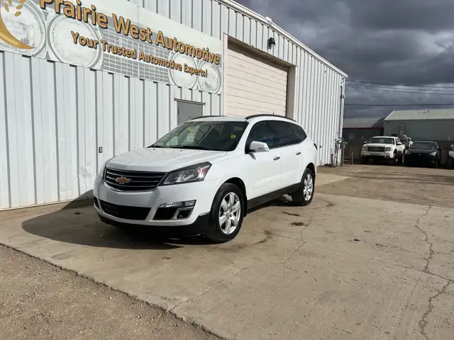 2016 Chevrolet Traverse AWD LT | Command Start | Heated Seats - Photo 9