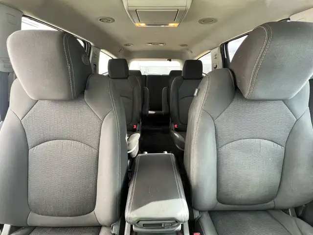 2016 Chevrolet Traverse AWD LT | Command Start | Heated Seats - Photo 20