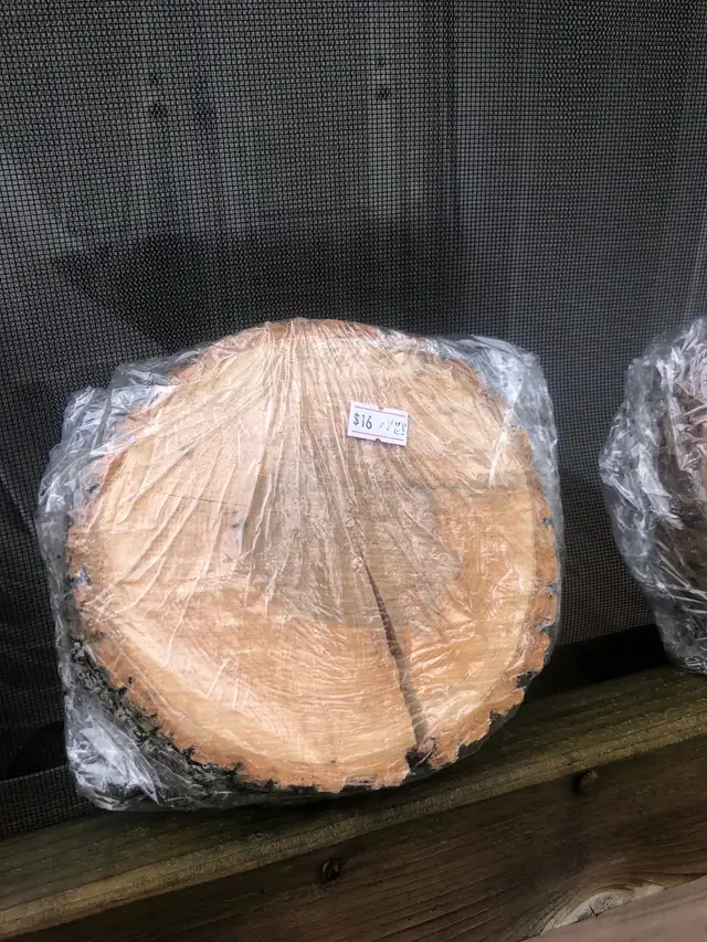 Grande variété de tranches de bois en vente - Photo 4
