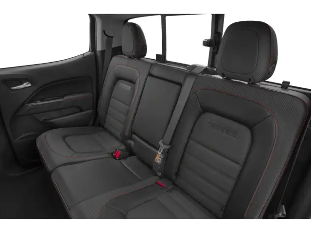 2018 GMC Canyon SLT - Photo 6