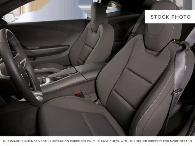 2011 Chevrolet Camaro - Photo 5