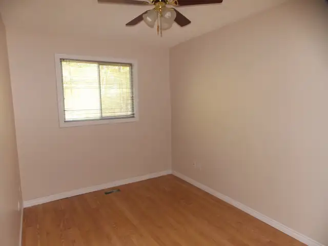 3-Bedroom Bungalow House Upper for Rent - Photo 6