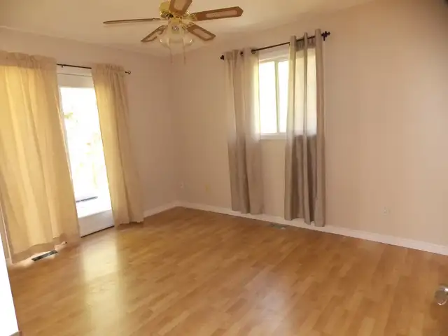 3-Bedroom Bungalow House Upper for Rent - Photo 7