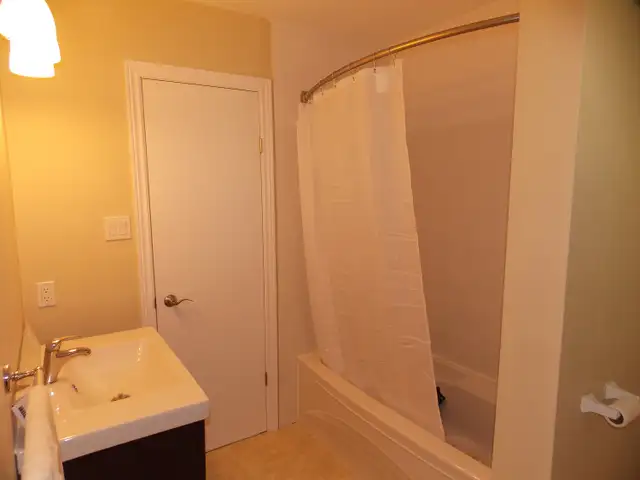 3-Bedroom Bungalow House Upper for Rent - Photo 9