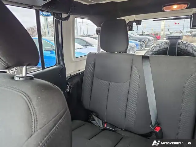 2018 Jeep Wrangler JK Unlimited Willys Wheeler - Photo 12
