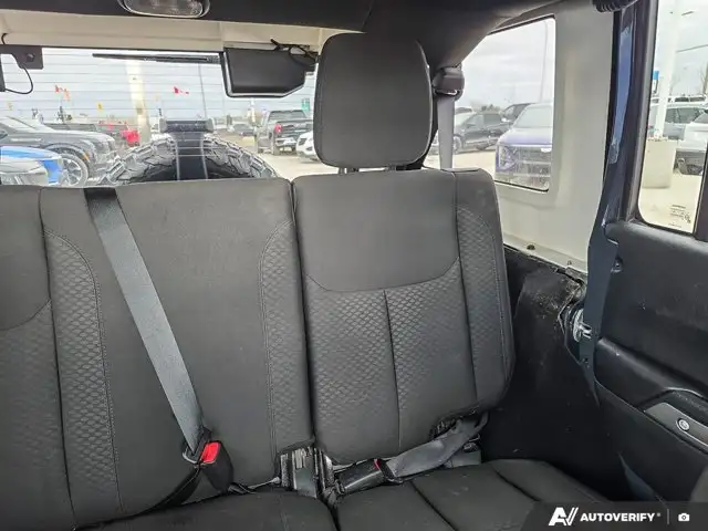 2018 Jeep Wrangler JK Unlimited Willys Wheeler - Photo 14