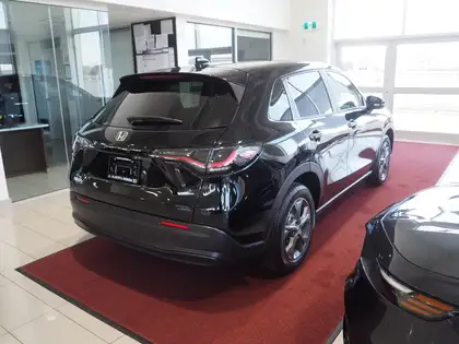2026 Honda HR-V LX 2WD CVT - Photo 2