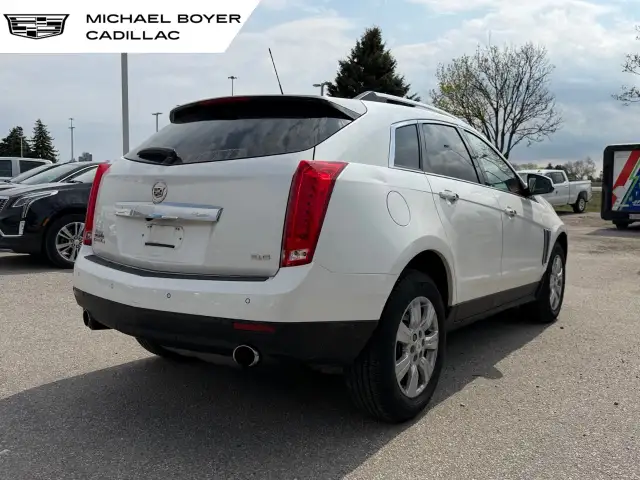 2015 Cadillac SRX - Photo 5