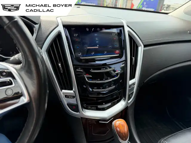 2015 Cadillac SRX - Photo 12