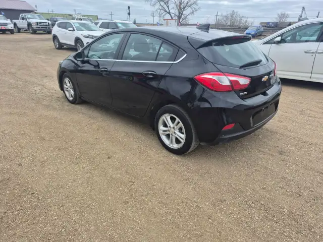 2018 Chevrolet Cruze - Photo 15