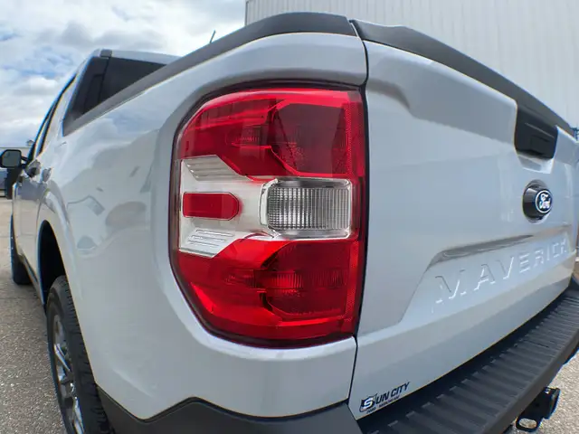 2026 Ford Maverick XLT AWD 302A - Photo 13