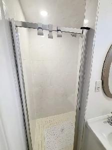 1-Bedroom Main Floor Unit $1680 (Inclu. WIFi)-Victoria park Stn - Photo 9