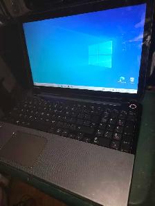 Toshiba satellite portable 17 pouces