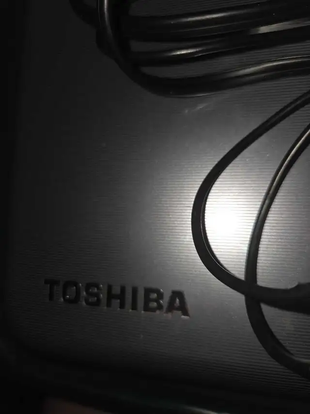 Toshiba satellite portable 17 pouces - Photo 5