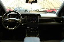 2025 GMC Terrain AWD 4dr Elevation W / APPLE CARPLAY / ANDROID A - Photo 2