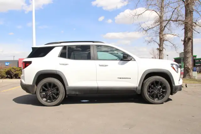 2025 GMC Terrain AWD 4dr Elevation W / APPLE CARPLAY / ANDROID A - Photo 7