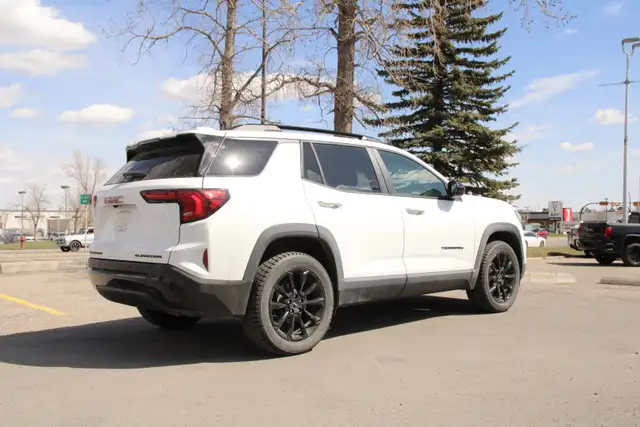 2025 GMC Terrain AWD 4dr Elevation W / APPLE CARPLAY / ANDROID A - Photo 8